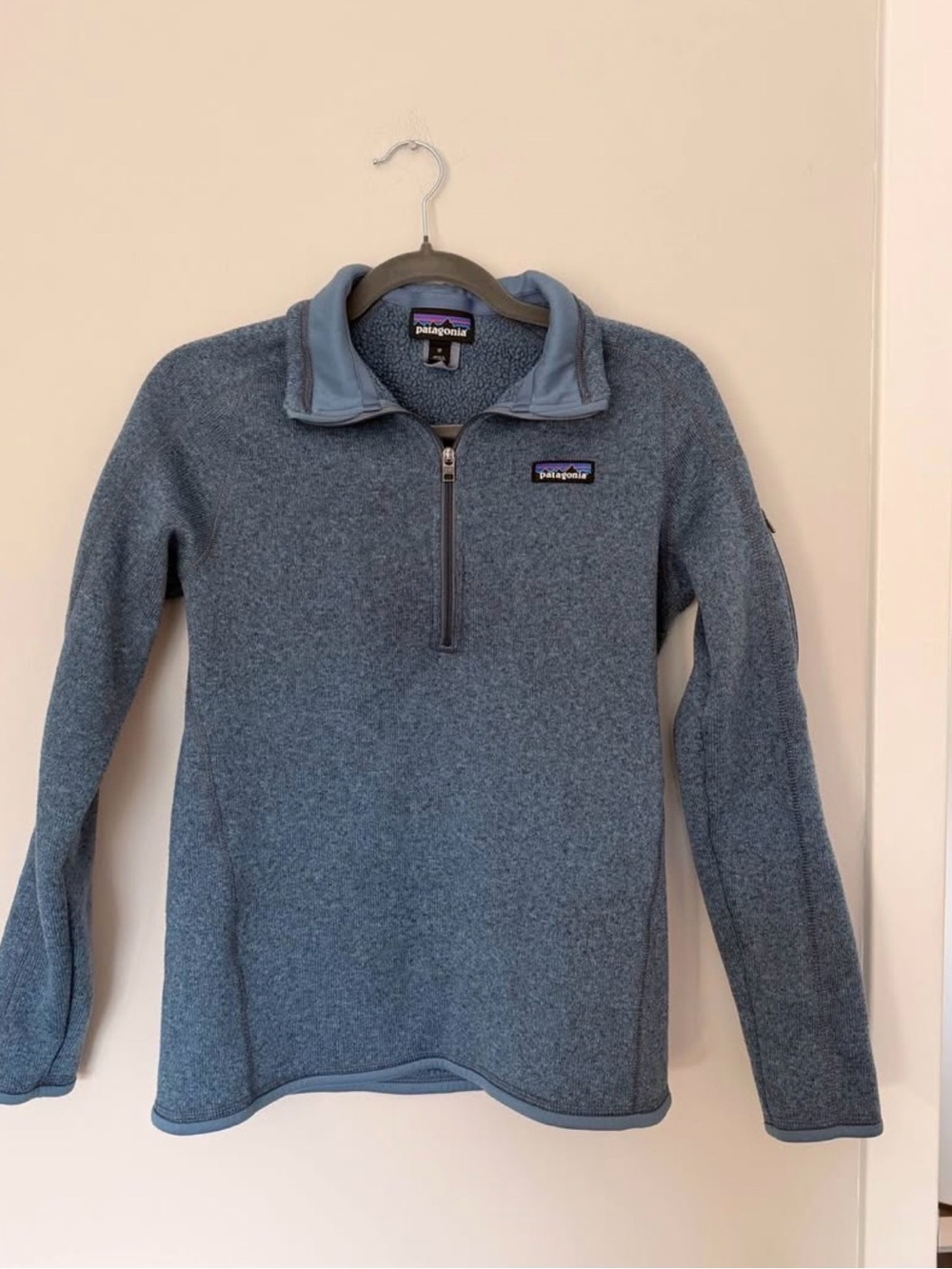 Patagonia Women's Slate Blue 1/4 Zip Fleece Pullover